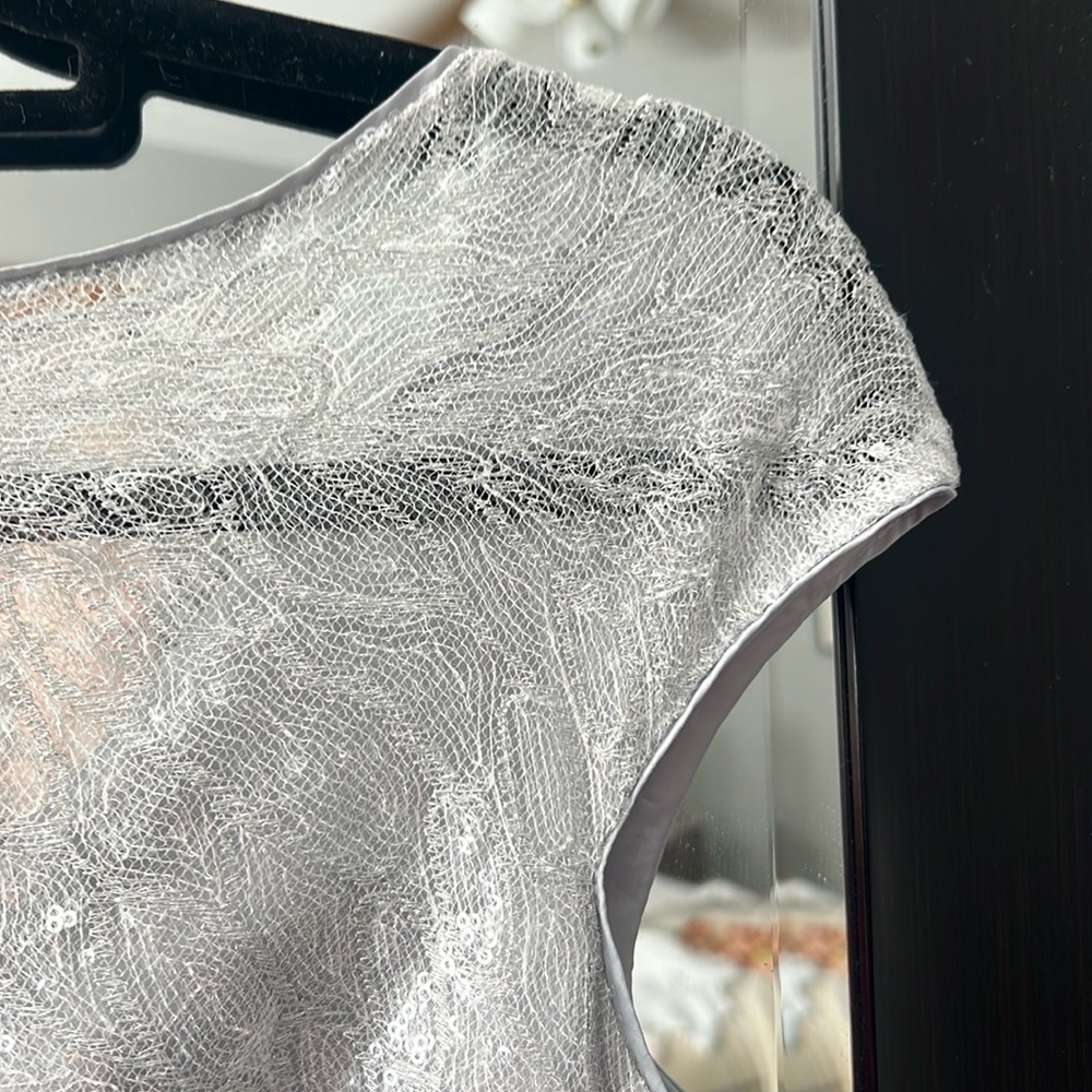 Beautiful and elegant gown for sale